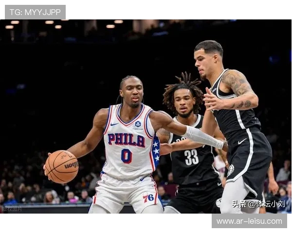 76人客场挑战篮网，马克西独扛进攻大旗